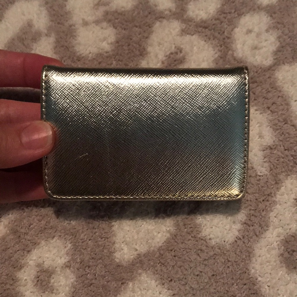 Gold card holder